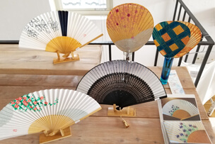 扇子とうちわ